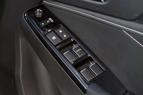 2024 Isuzu MU-X LS-T