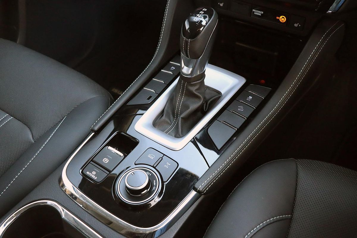 2024 Isuzu MU-X LS-T