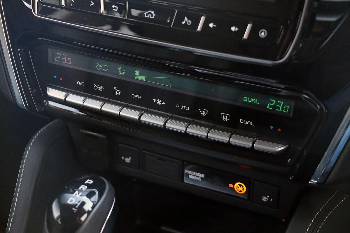 2024 Isuzu MU-X LS-T