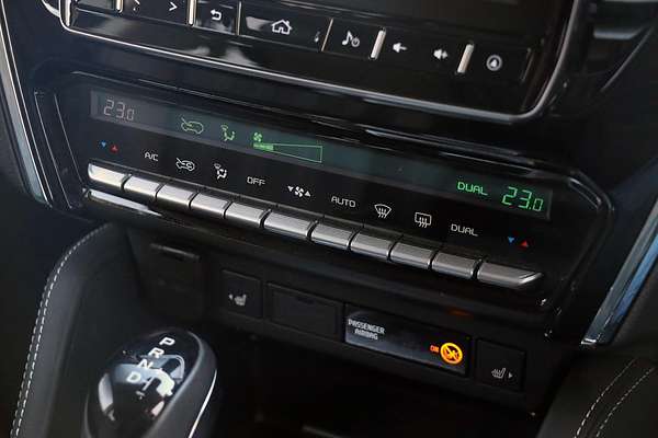 2024 Isuzu MU-X LS-T