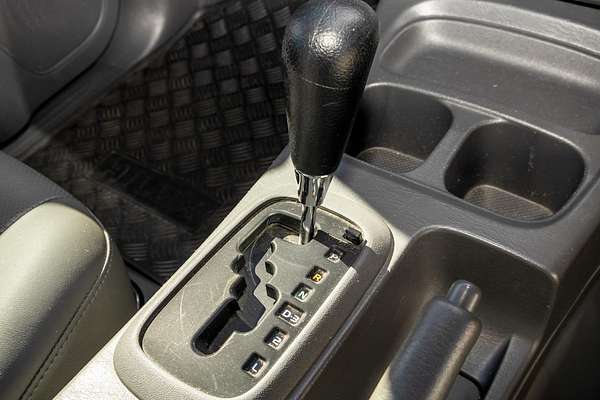 2014 Toyota Hilux Workmate TGN16R Rear Wheel Drive