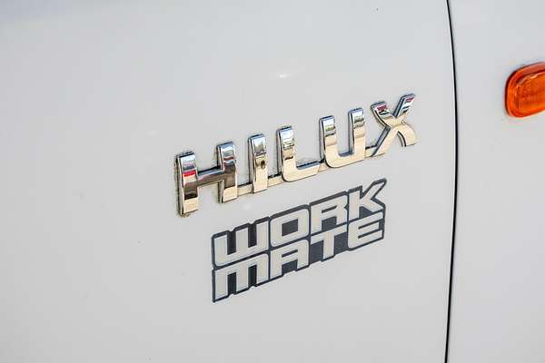 2014 Toyota Hilux Workmate TGN16R Rear Wheel Drive