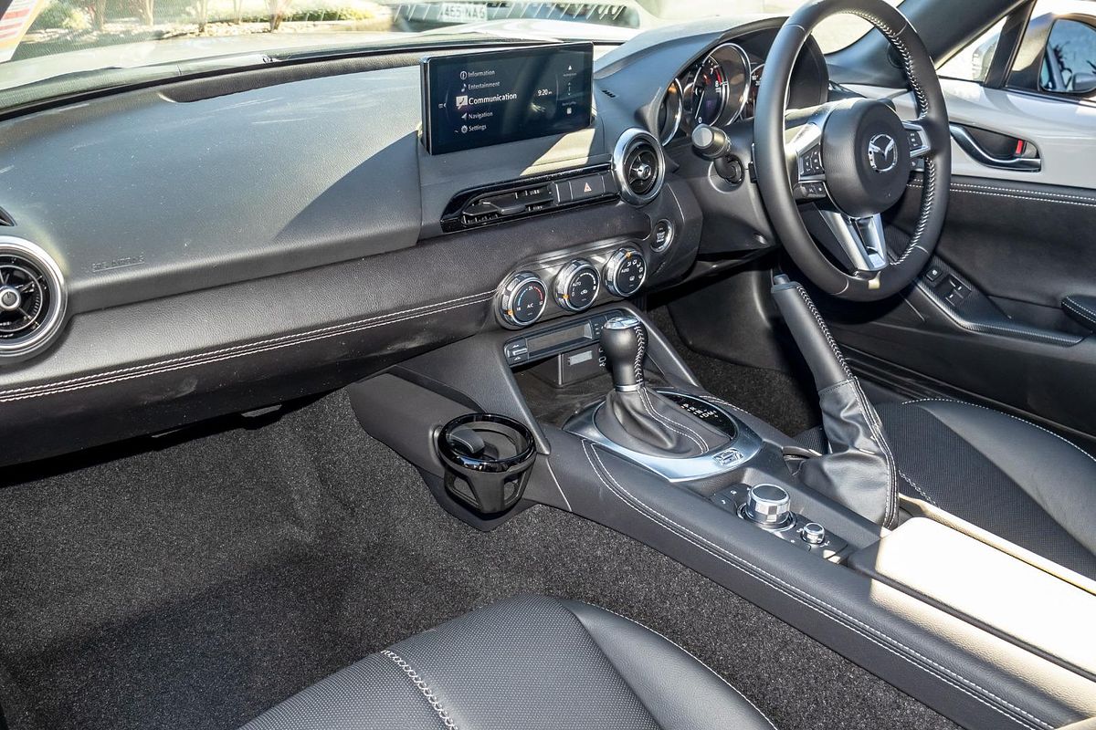 2025 Mazda MX-5 G20 GT ND