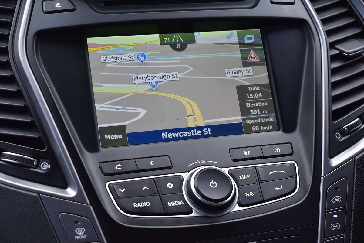 2013 Hyundai Santa Fe Highlander DM