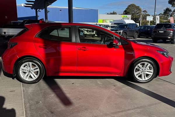 2022 Toyota Corolla Ascent Sport Hybrid ZWE211R