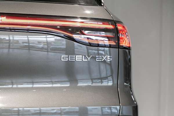 2025 Geely EX5 Inspire E245