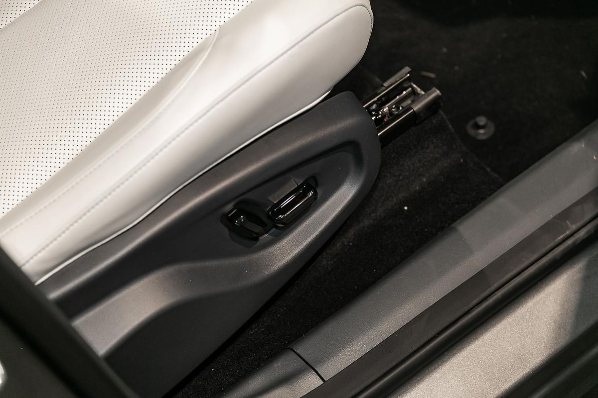 2025 Geely EX5 Inspire E245