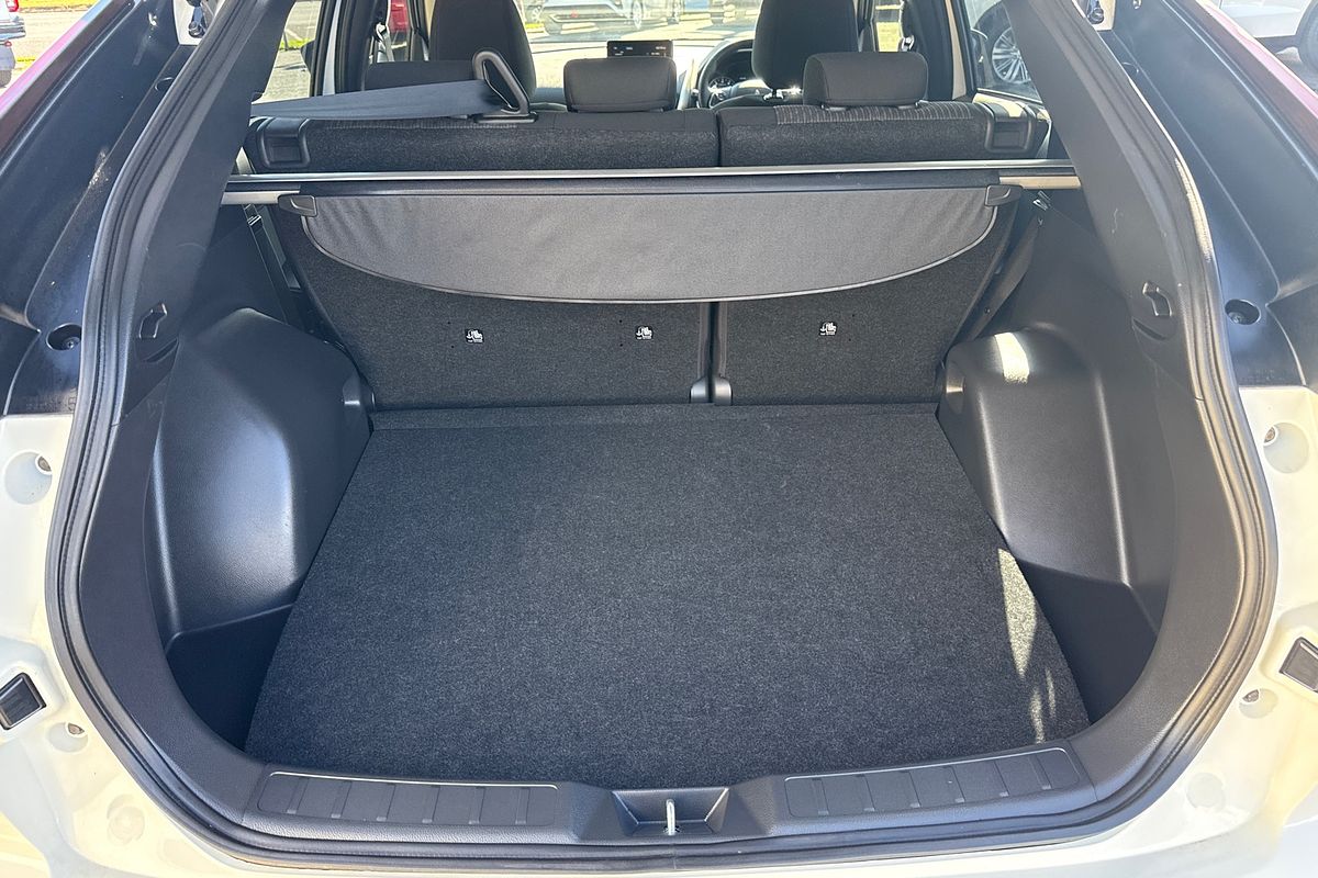 2024 Mitsubishi Eclipse Cross LS YB
