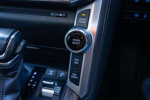 2023 Toyota Landcruiser VX FJA300R