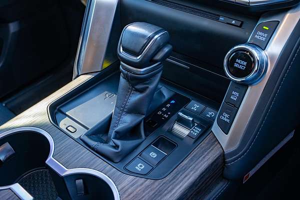 2023 Toyota Landcruiser VX FJA300R