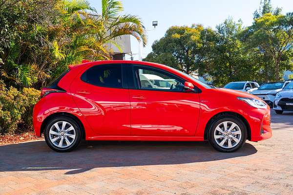 2024 Toyota Yaris SX Hybrid MXPH10R
