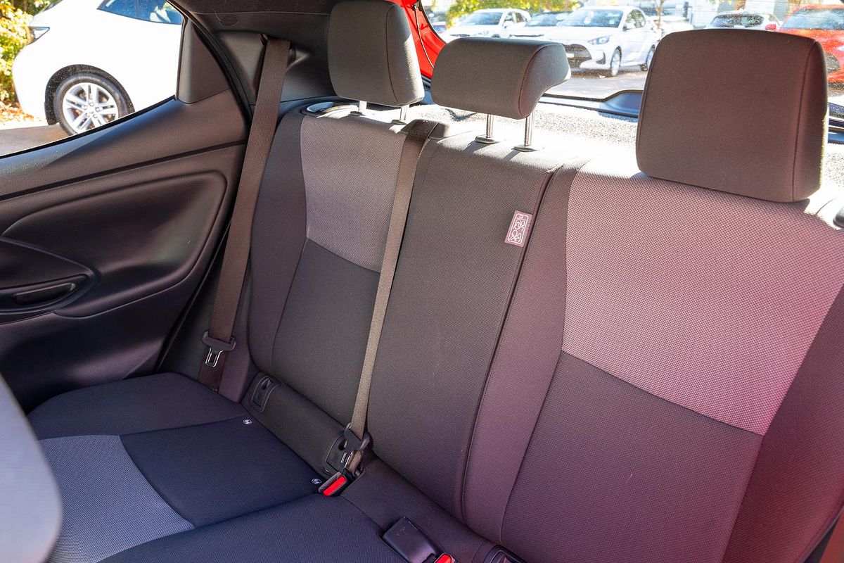 2024 Toyota Yaris SX Hybrid MXPH10R