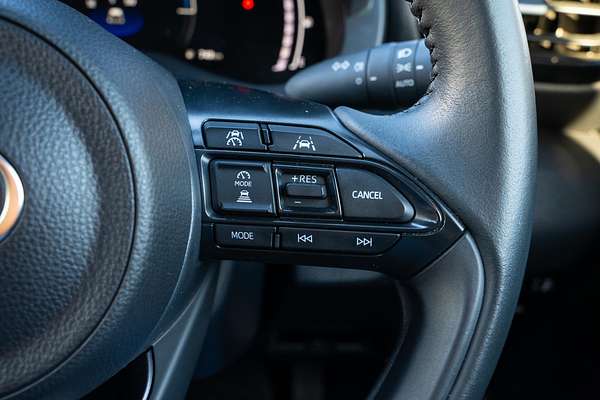 2024 Toyota Yaris SX Hybrid MXPH10R