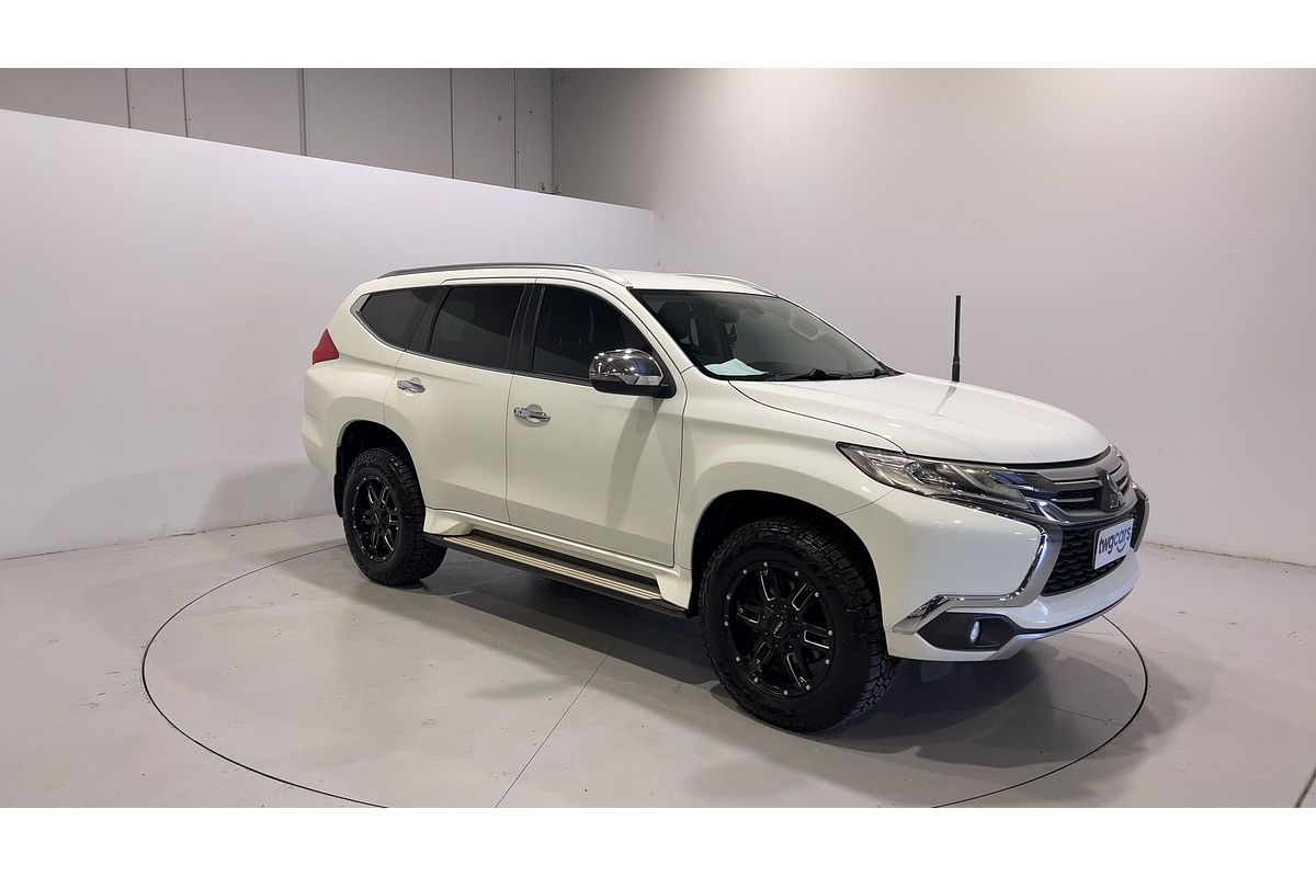 2017 Mitsubishi Pajero Sport GLS QE