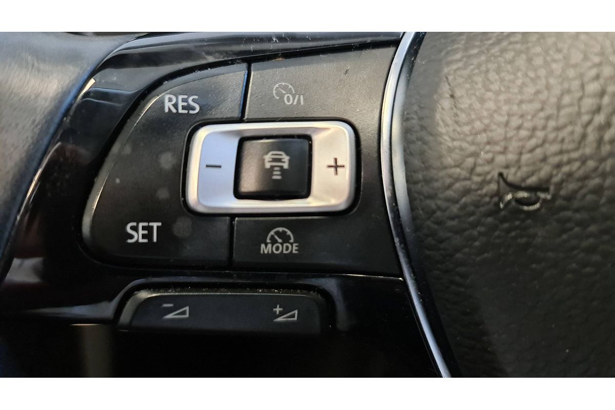 2017 Volkswagen Golf 110TSI Highline 7