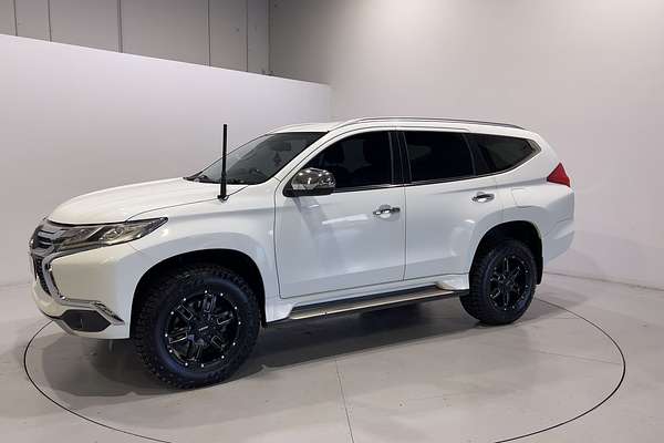 2017 Mitsubishi Pajero Sport GLS QE