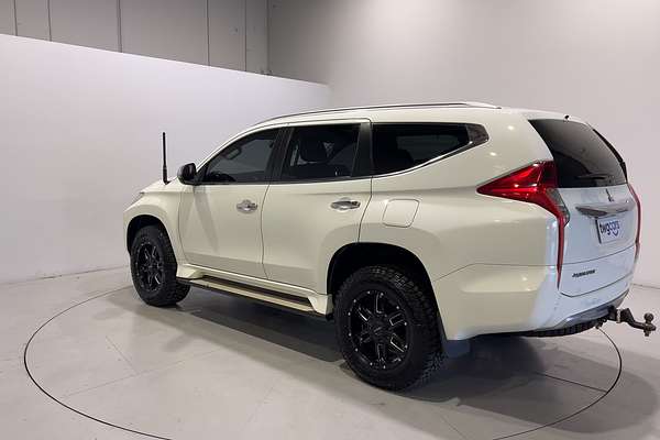 2017 Mitsubishi Pajero Sport GLS QE