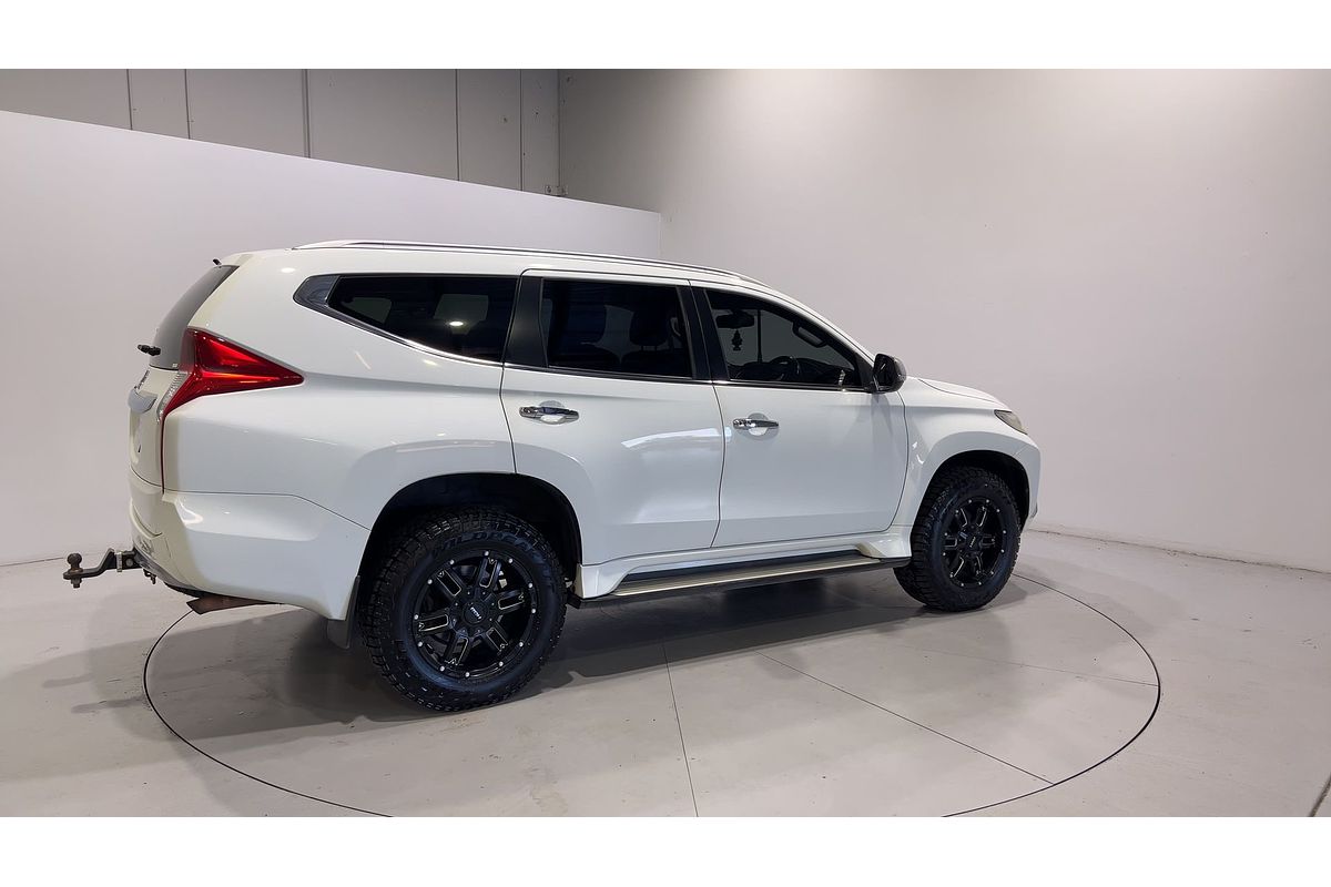 2017 Mitsubishi Pajero Sport GLS QE