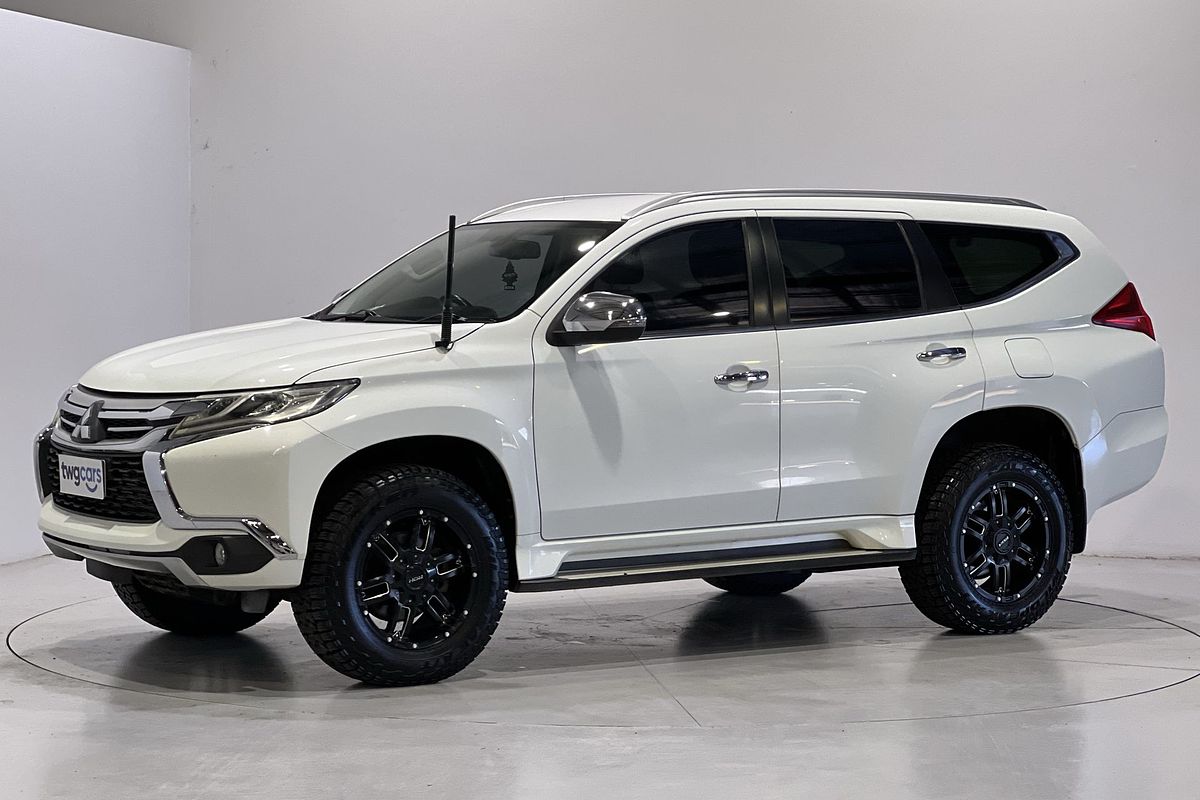 2017 Mitsubishi Pajero Sport GLS QE