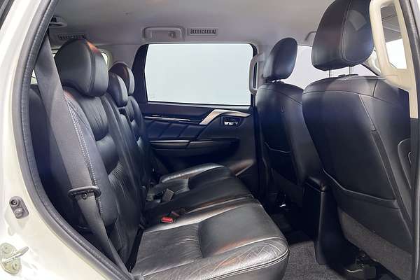2017 Mitsubishi Pajero Sport GLS QE