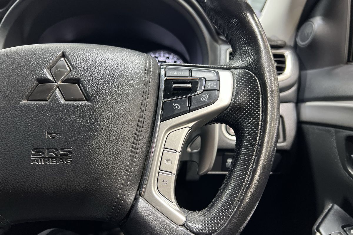2017 Mitsubishi Pajero Sport GLS QE