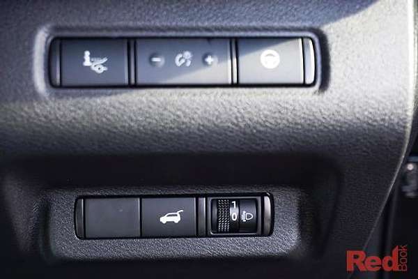 2024 Nissan Pathfinder ST-L R53