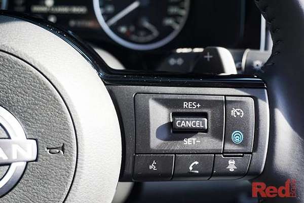 2024 Nissan Pathfinder ST-L R53
