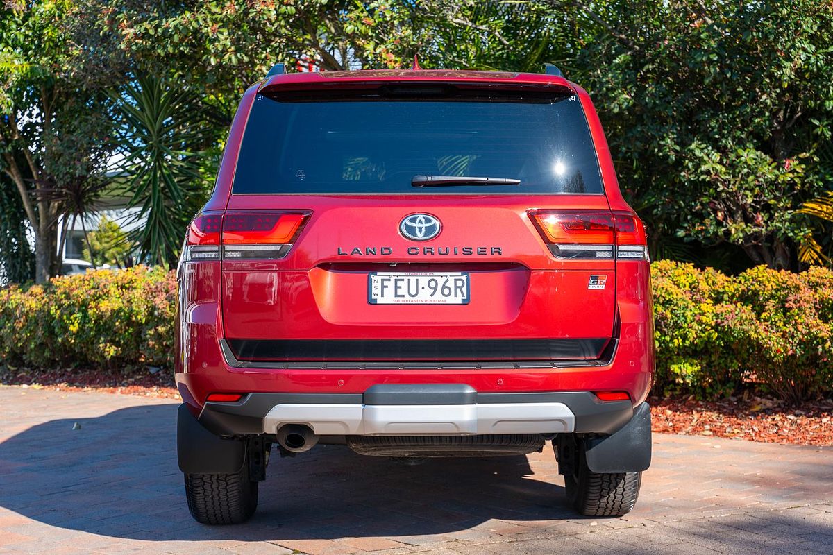 2023 Toyota Landcruiser GR Sport FJA300R