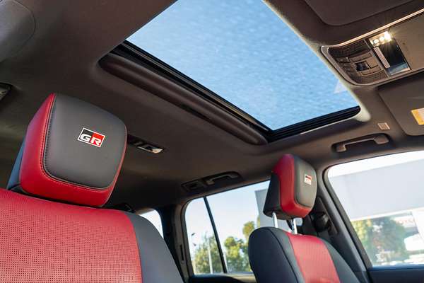 2023 Toyota Landcruiser GR Sport FJA300R