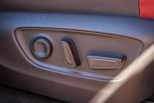 2023 Toyota Landcruiser GR Sport FJA300R