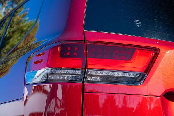 2023 Toyota Landcruiser GR Sport FJA300R
