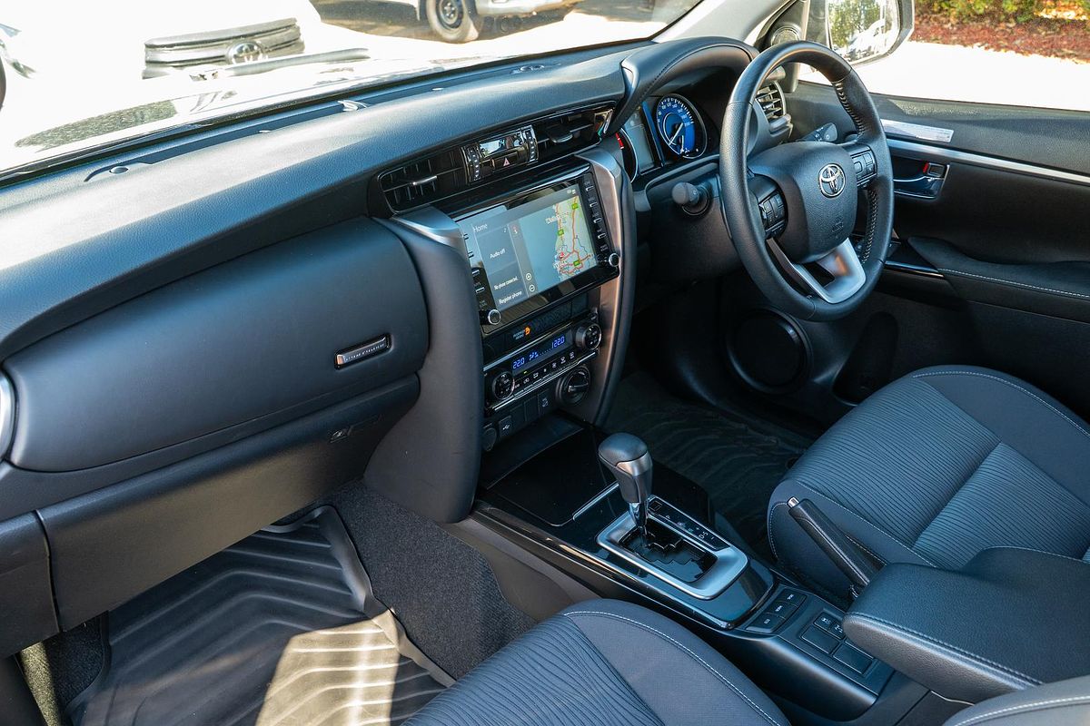 2024 Toyota Fortuner GXL GUN156R