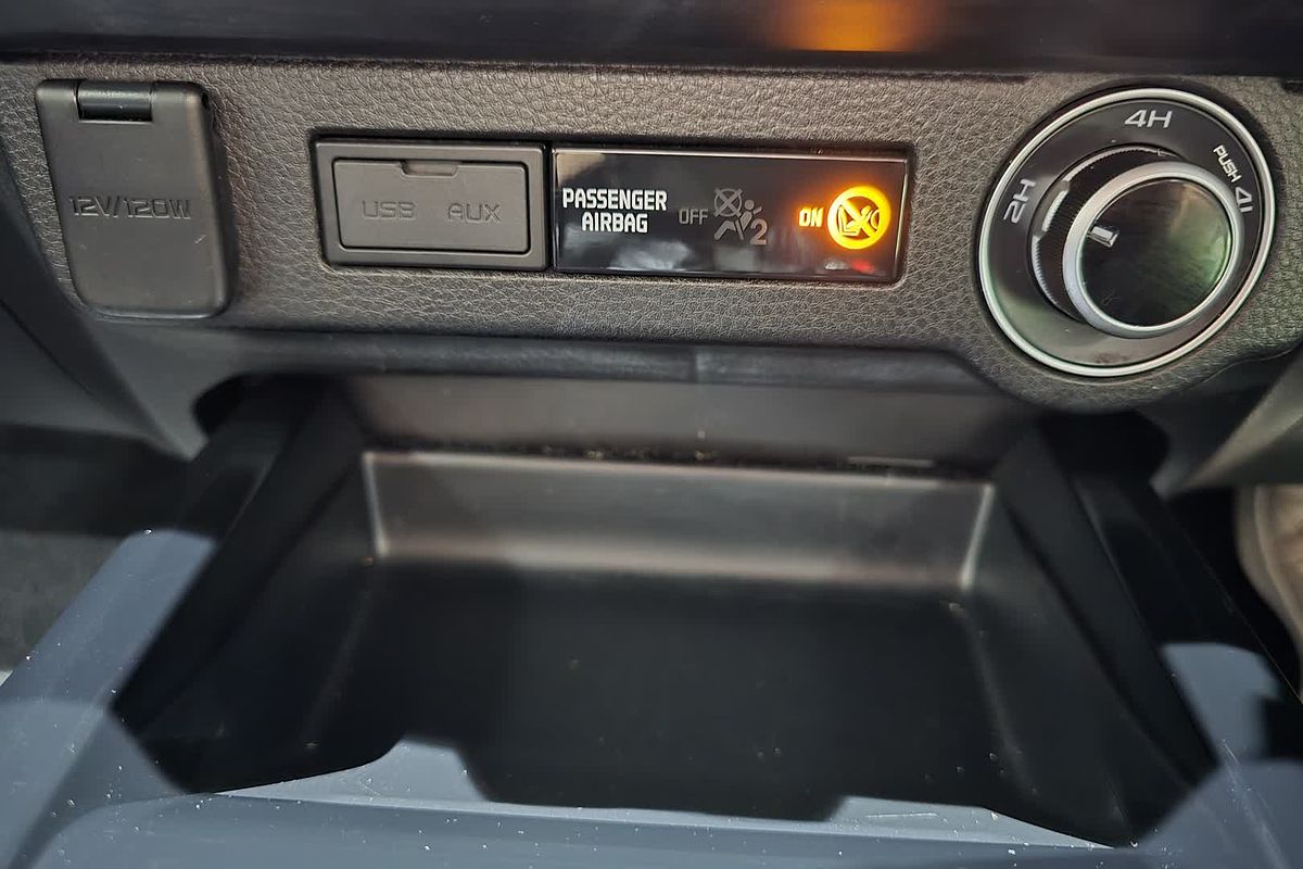 2022 Isuzu D-MAX D-MAX X-TERRAIN (4x4) TOR2Z22 4X4