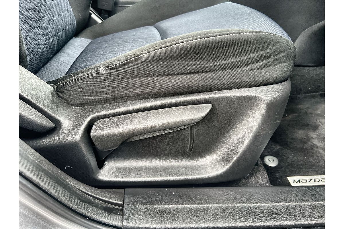2016 Mazda 2 Maxx DJ Series