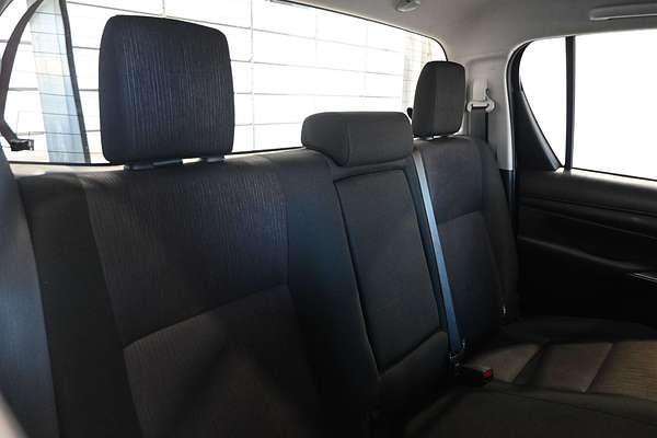 2019 Toyota Hilux SR GUN126R 4X4