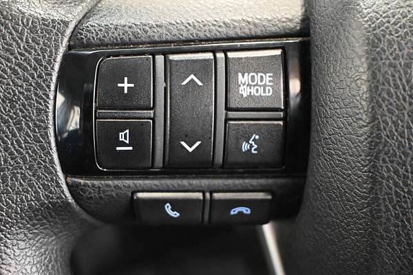 2019 Toyota Hilux SR GUN126R 4X4