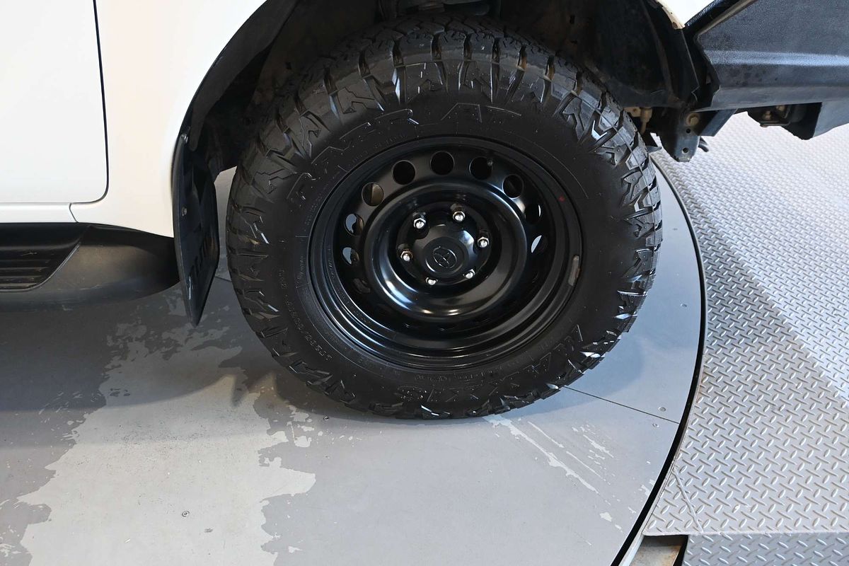 2019 Toyota Hilux SR GUN126R 4X4