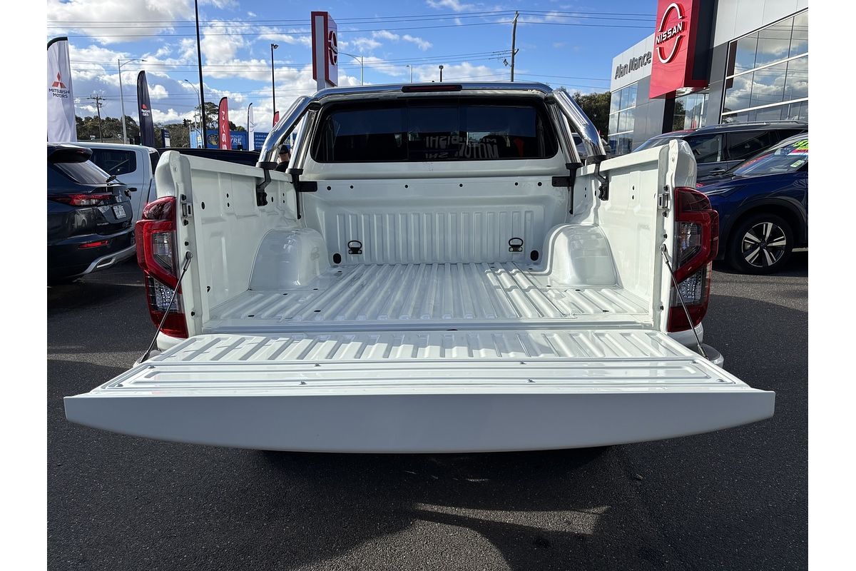 2024 Nissan Navara ST D23 4X4