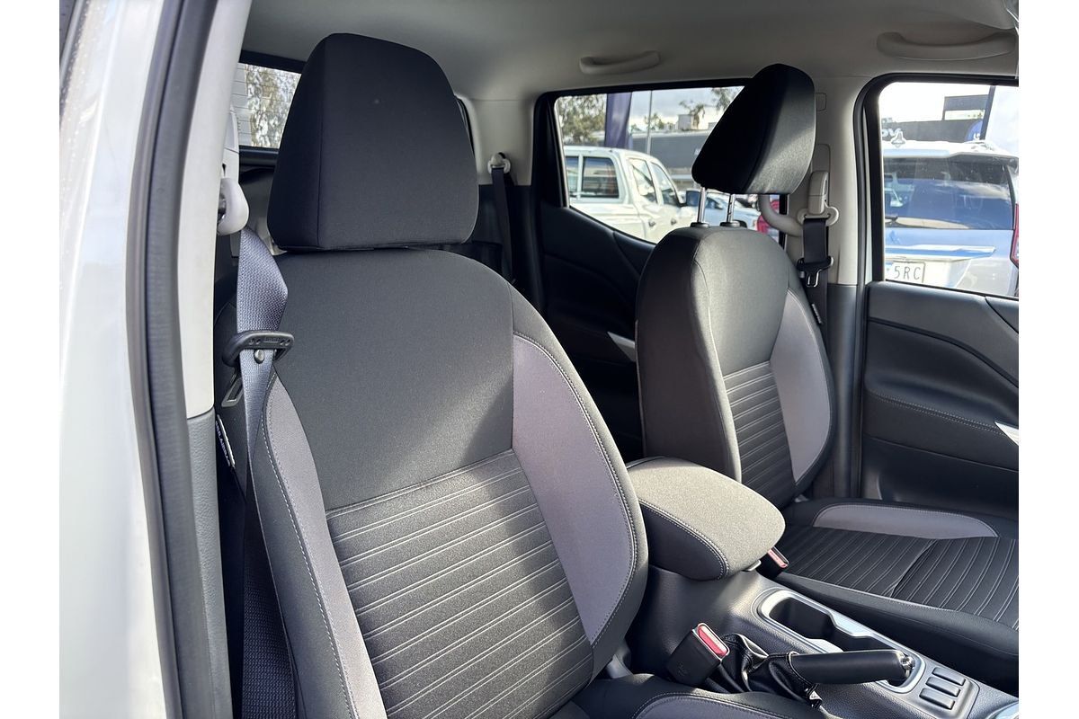 2024 Nissan Navara ST D23 4X4