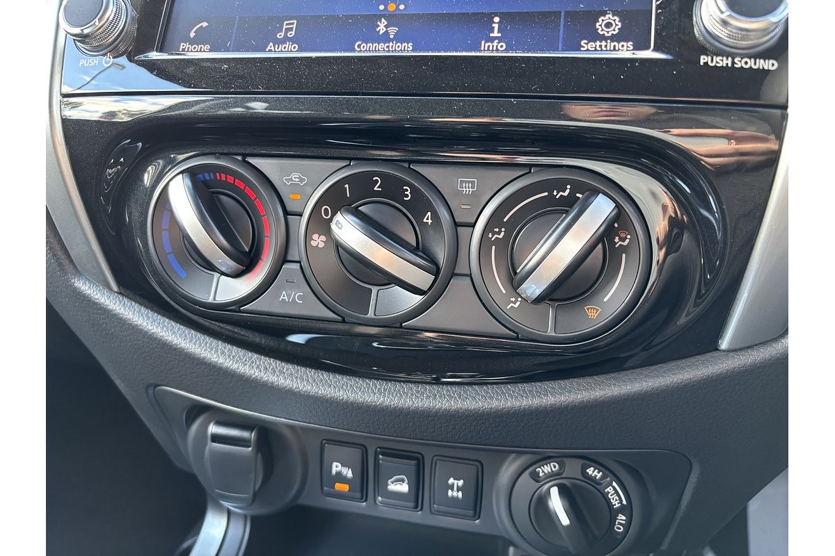 2024 Nissan Navara ST D23 4X4