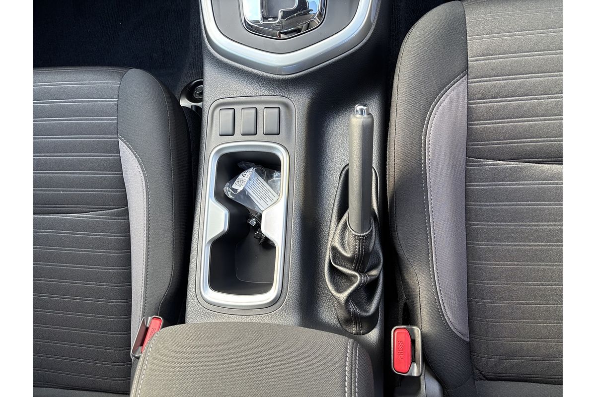 2024 Nissan Navara ST D23 4X4