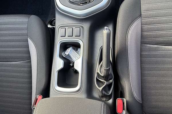 2024 Nissan Navara ST D23 4X4