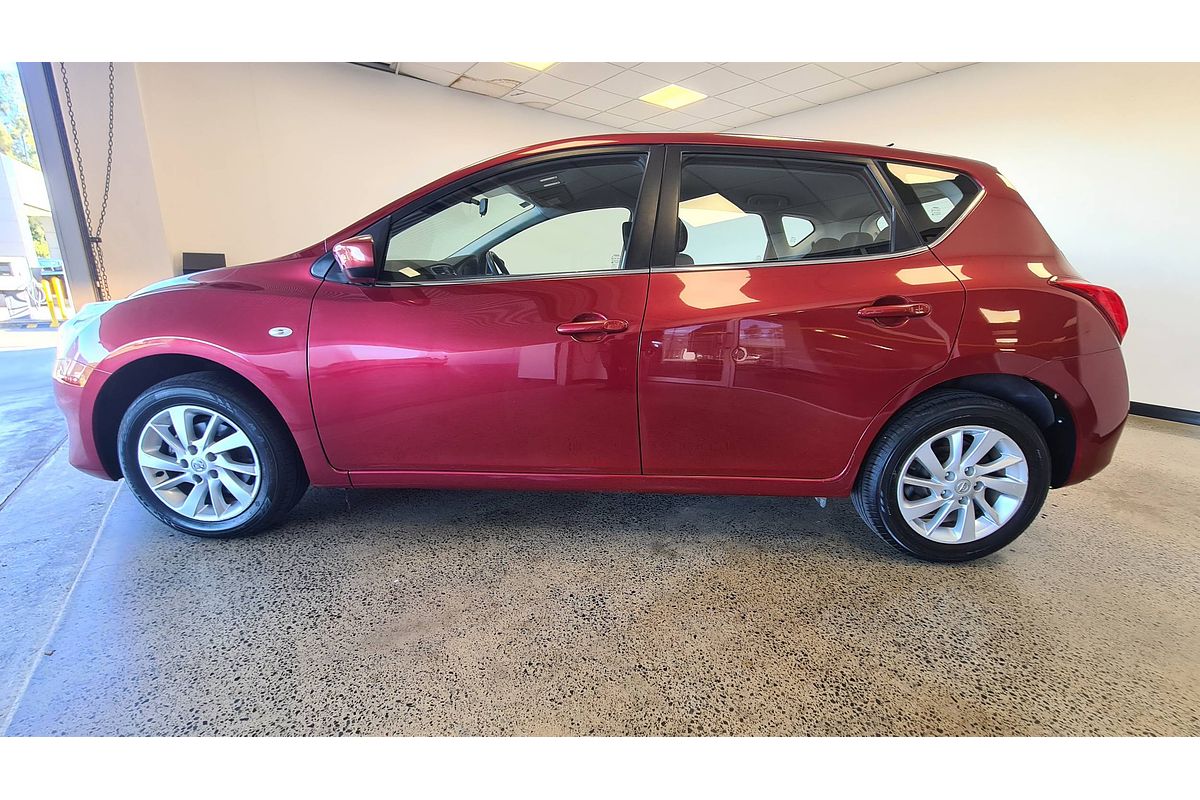 2013 Nissan Pulsar ST C12