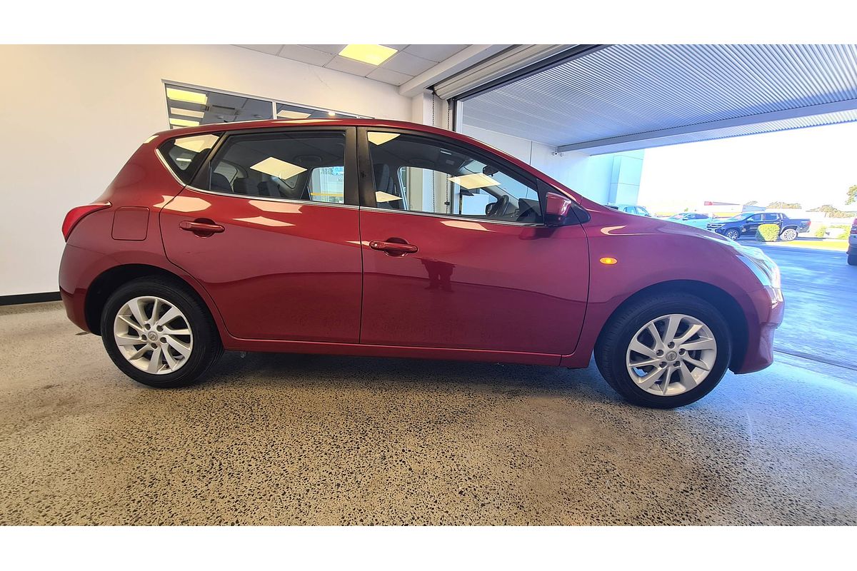 2013 Nissan Pulsar ST C12