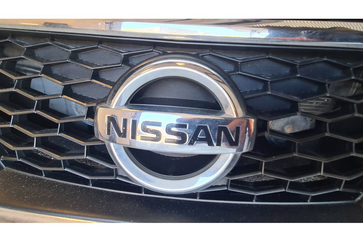 2013 Nissan Pulsar ST C12