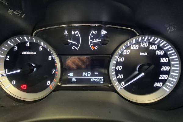 2013 Nissan Pulsar ST C12