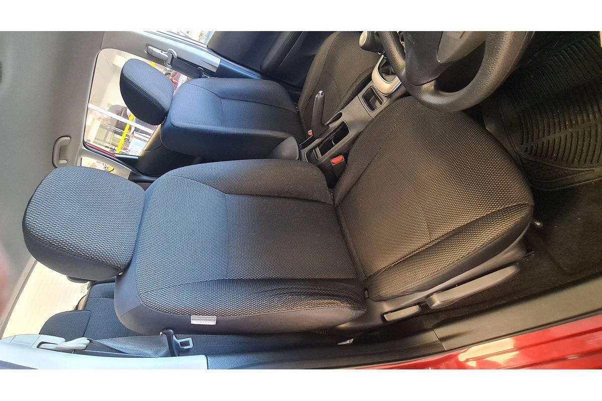 2013 Nissan Pulsar ST C12