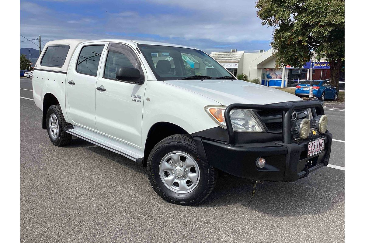 2005 Toyota Hilux SR GGN25R 4X4