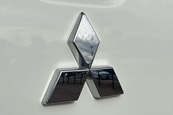 2024 Mitsubishi Triton GLS MV 4X4