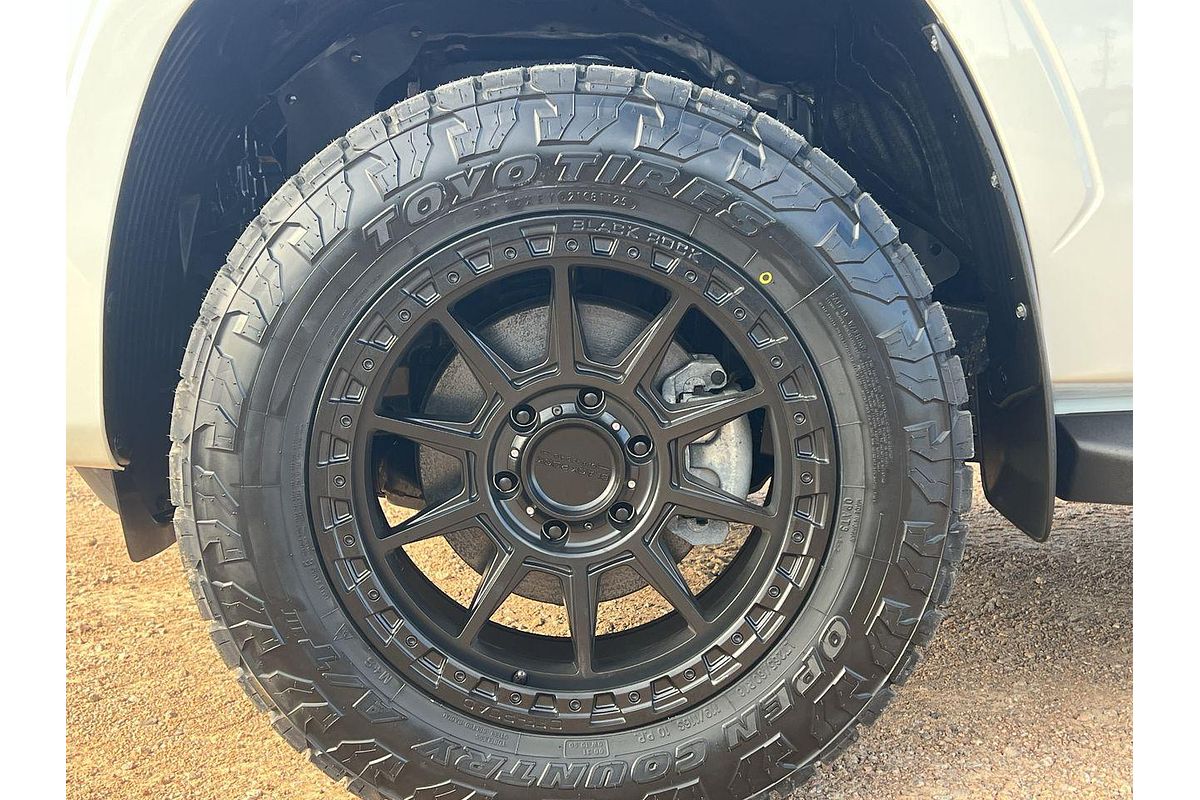 2024 Mitsubishi Triton GLS MV 4X4